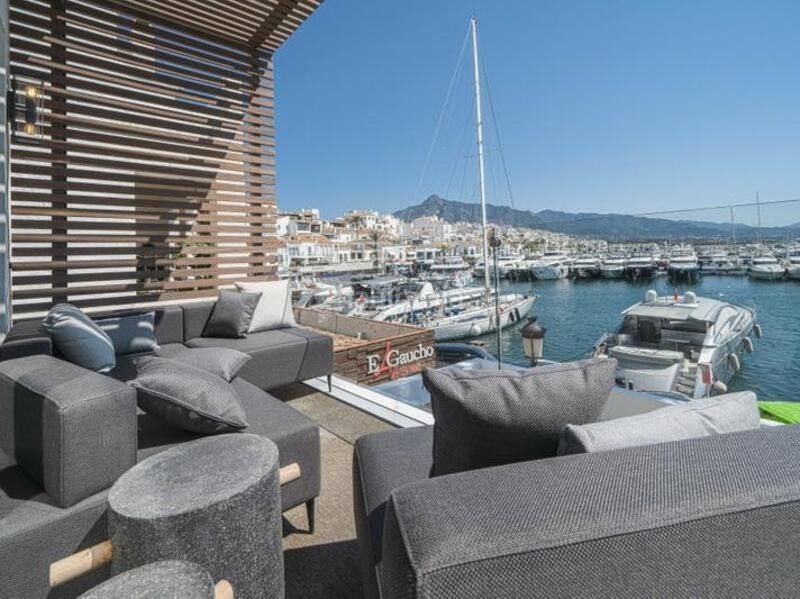 Foto 2f426f78-acb7-4709-9537-0f720adbcd79. Lloguer apartament amb aparcament a Puerto Banús Marbella