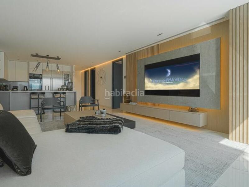 Foto 47aa3f90-7635-487a-964c-3a1385eec1f7. Lloguer apartament amb aparcament a Puerto Banús Marbella