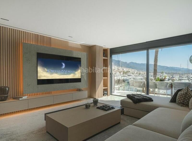 Foto 6e98fad7-3d28-49f0-a88a-0eafb0663645. Lloguer apartament amb aparcament a Puerto Banús Marbella
