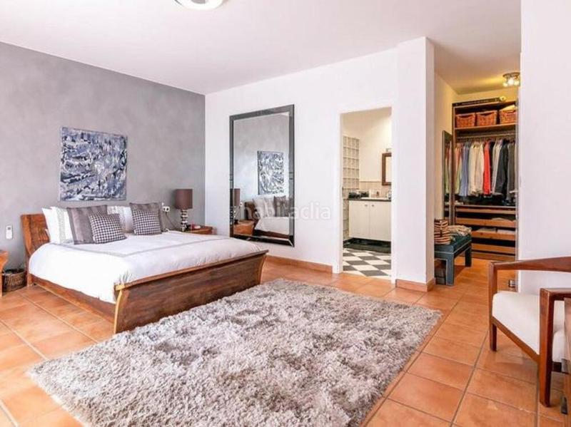 Foto 9ceb59be-e64b-4448-be51-c70180c4f04e. Haus mit heizung parking pool in Sotogrande alto Sotogrande