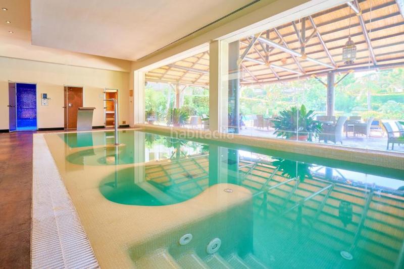 Foto cef4010a-4f6b-4144-b64f-706fcb92b1df. Location appartement avec parking piscine dans los arqueros - puerto del almendro Benahavís