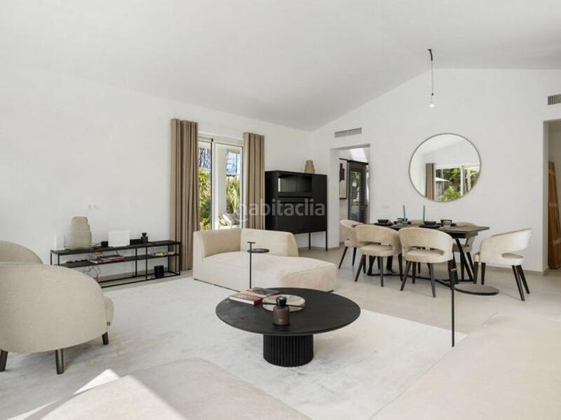 Foto 1938a55d-a349-428b-a6f4-55f76b589bf8. Casa amb aparcament piscina a Casares golf - Casares del sol Casares