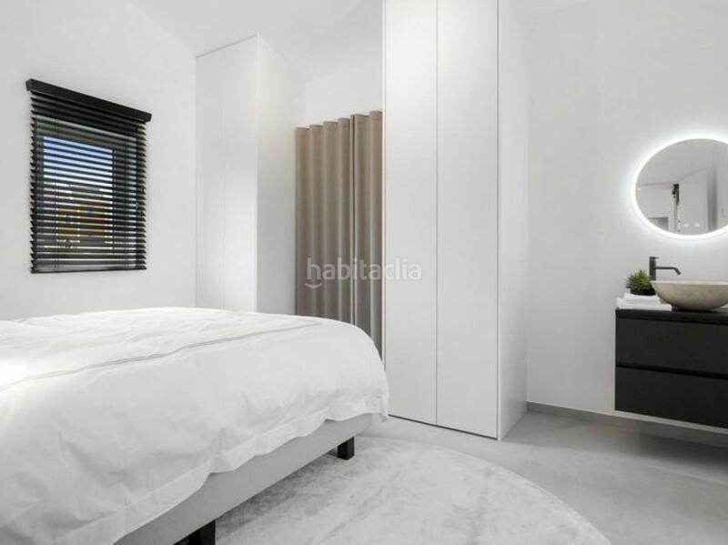 Foto 3d790859-453e-42e5-8184-a3266556afdb. Casa amb aparcament piscina a Casares golf - Casares del sol Casares