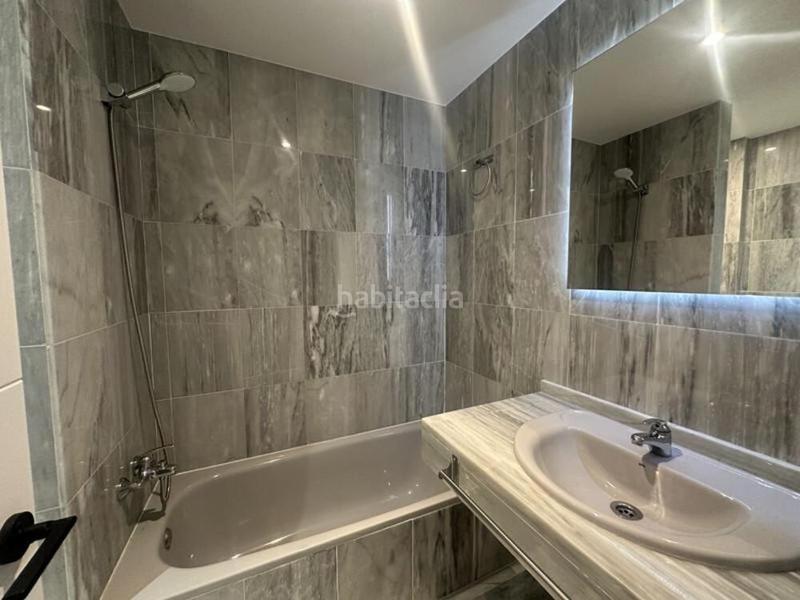 Foto 081c735f-9397-45bf-abb6-841ff6537ee9. Piccolo appartamento con parcheggio piscina in Cabopino - Artola Marbella