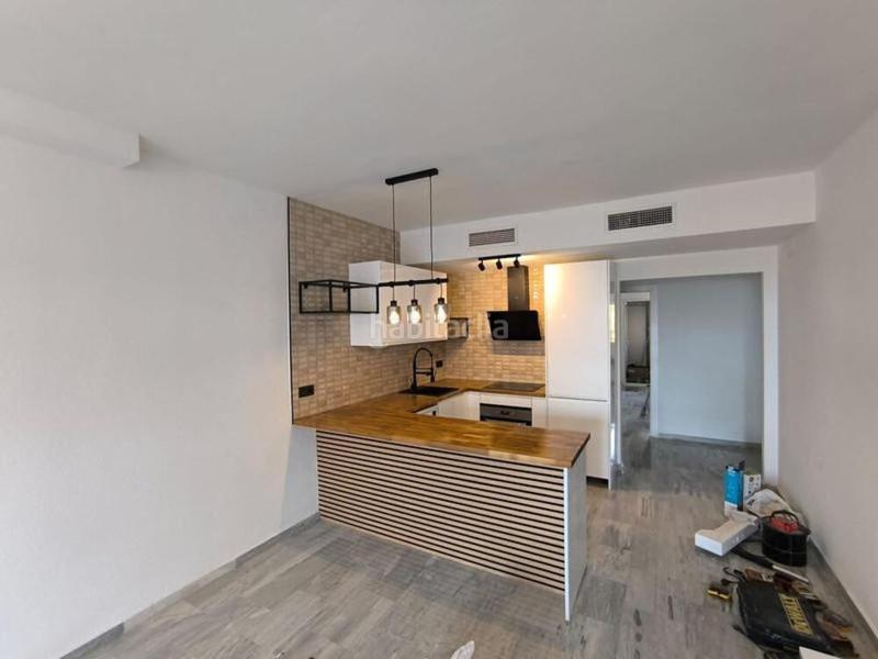 Foto 42857337-cb15-4ed2-80cd-04e14c0db523. Piccolo appartamento con parcheggio piscina in Cabopino - Artola Marbella