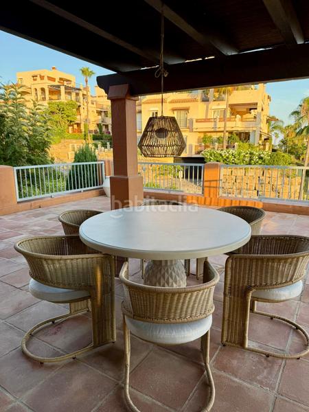 Foto dd66532b-ee4e-4cc1-a33c-219a3bec5bd0. Alquiler ático  en alquiler en Benatalaya, en Estepona