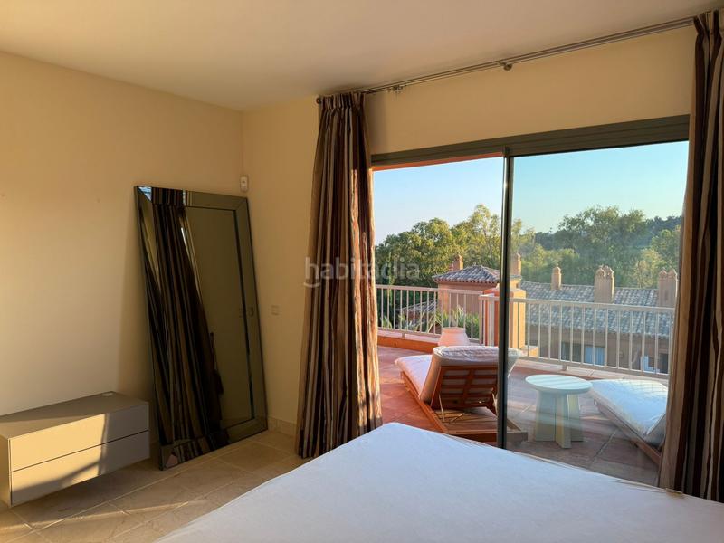 Foto fca9bc47-9e83-4928-bfb2-d24d872a2540. Miete dachwohnung mit parking pool in Benatalaya Estepona