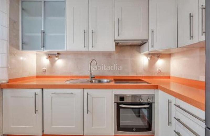 Foto 424d6884-5d09-46e7-89f1-a5c833e6a948. Alquiler planta baja en Los Naranjos Marbella