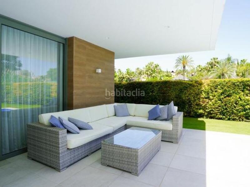 Foto 92a8bded-1bff-436a-b50c-7e8a1347ba7f. Alquiler casa lujo en Paraiso - Barronal Estepona