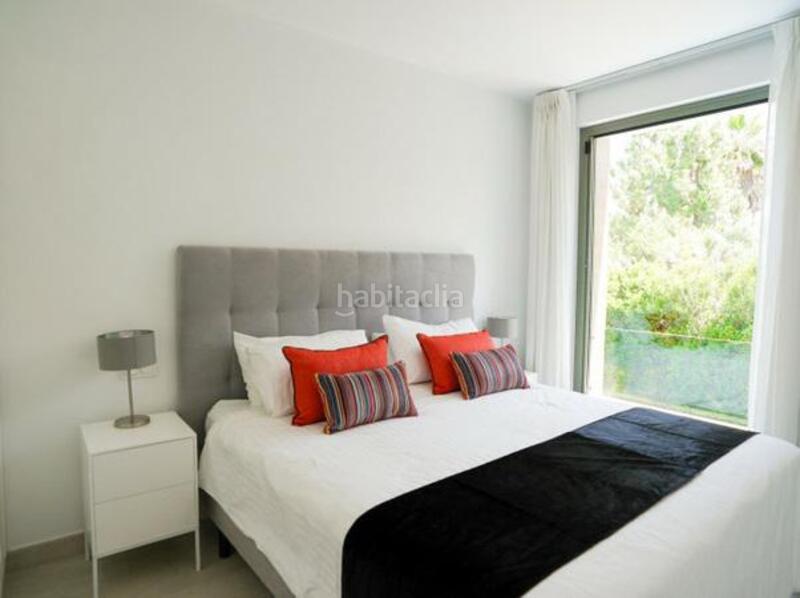 Foto d0748779-8584-4b86-acbb-2daddd810c5a. Alquiler casa lujo en Paraiso - Barronal Estepona