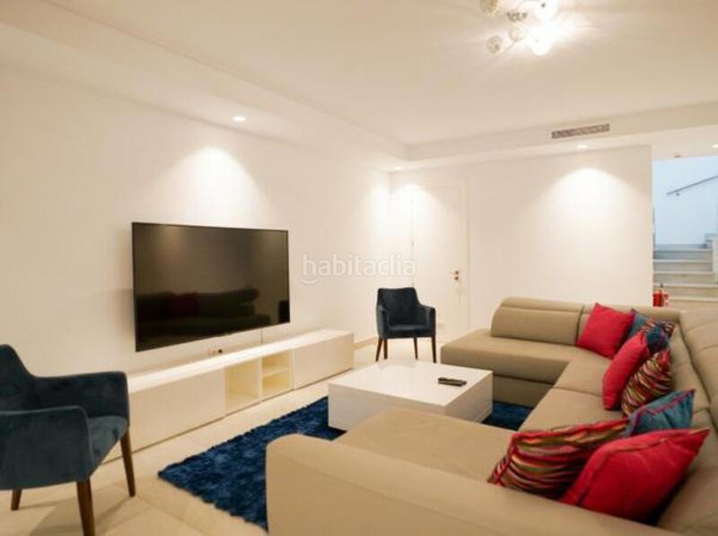 Foto fcf5bcae-abbd-4704-84d9-bb64d47ed87e. Alquiler casa lujo en Paraiso - Barronal Estepona