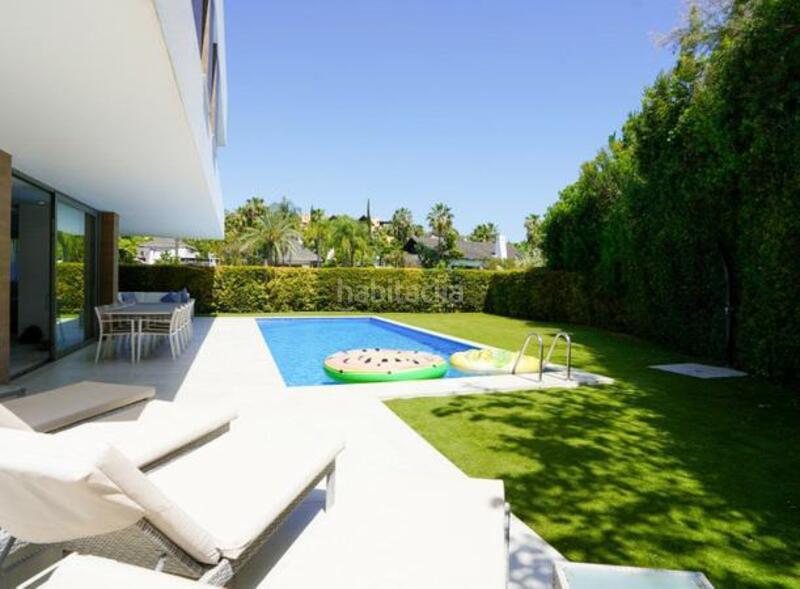 Foto 7b81ebb5-9341-4321-9d86-474867a31c6d. Lloguer casa amb calefacció aparcament piscina a Estepona