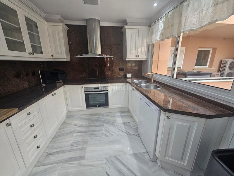 Foto a90e734f-7835-4675-a6dd-e6b2a10bf256. Alquiler ático atico duplex en alquiler en magna , en Marbella