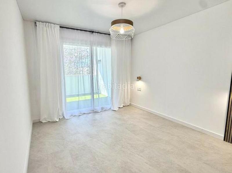Foto cad41efe-2501-4077-ad92-334d3b03ab64. Location appartement avec parking piscine dans Paraiso - Barronal Estepona