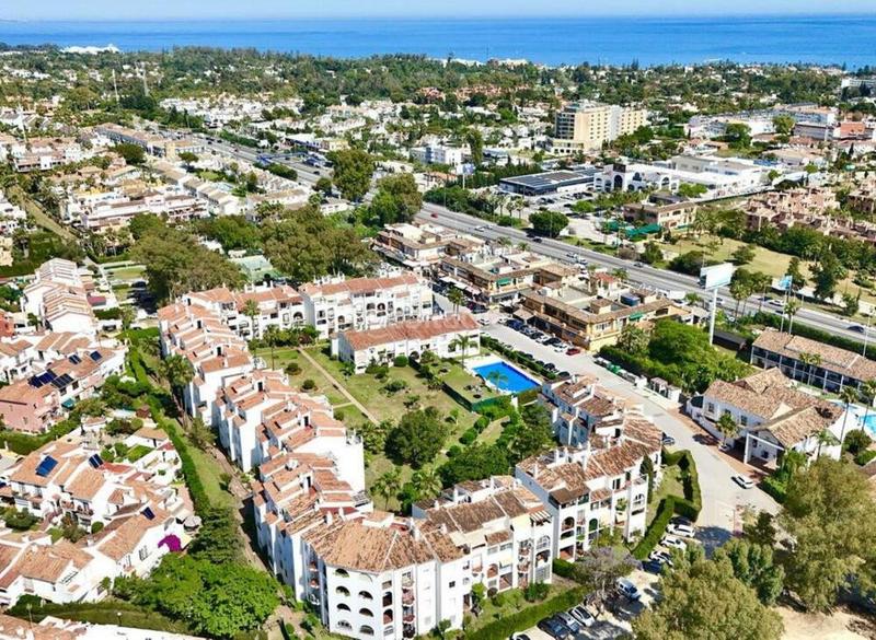 Foto f3456817-3887-4e4b-89cb-c0cc61d05dea. Location appartement avec parking piscine dans Paraiso - Barronal Estepona