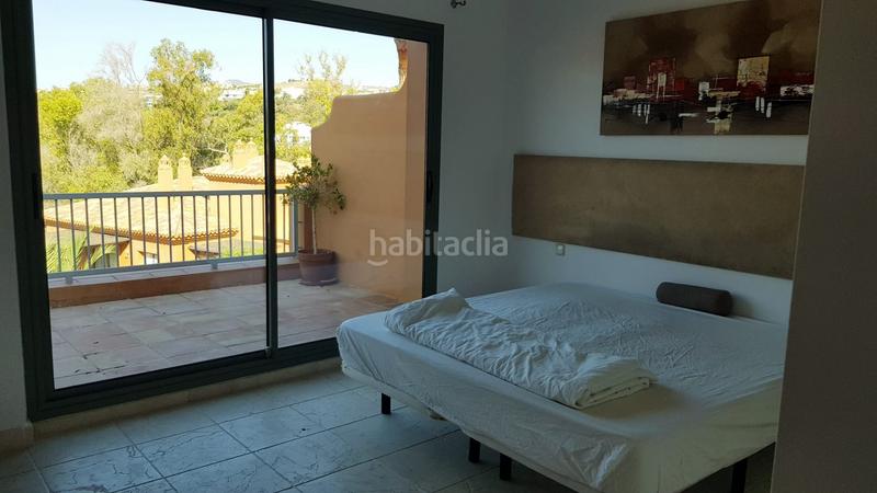 Foto 686c32df-cee7-4b45-a70a-3946593d998f. Alquiler ático precioso ático en Benatalaya, benahavis en Estepona