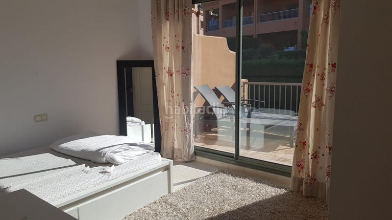 Foto ba8d8d02-985e-4c0c-8e90-f1b47742b2b3. Rent penthouse with parking pool in Benatalaya Estepona