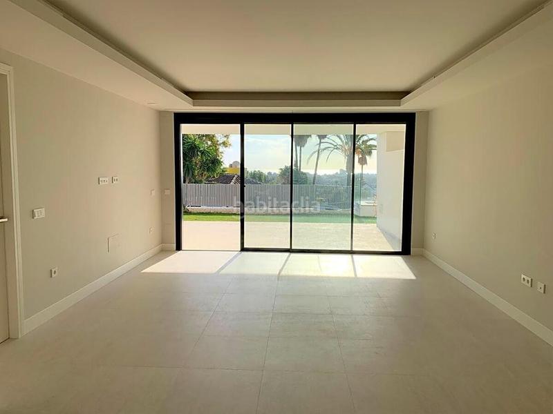 Foto 02249222-ac87-48c8-915d-b0959f84aec4. Location appartement avec parking piscine dans Los Naranjos Marbella