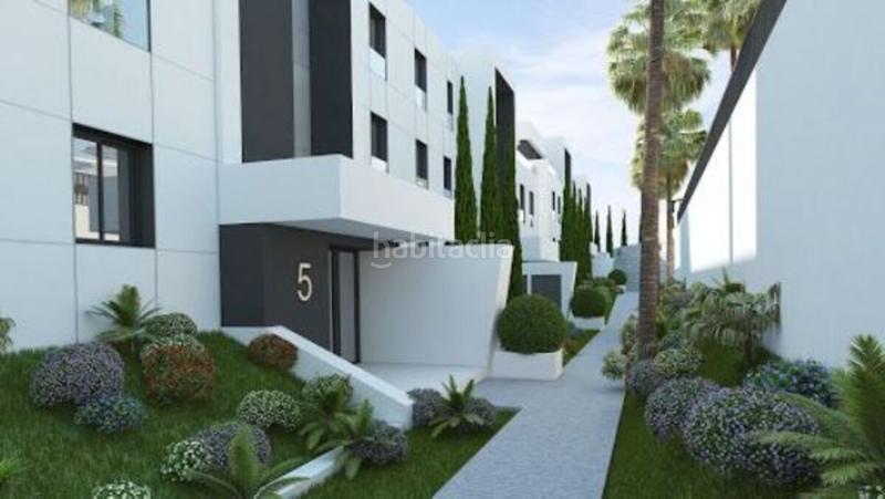 Foto 88e9c3df-7275-40a0-8722-8c6aa554a6c3. Location appartement avec parking piscine dans Los Naranjos Marbella