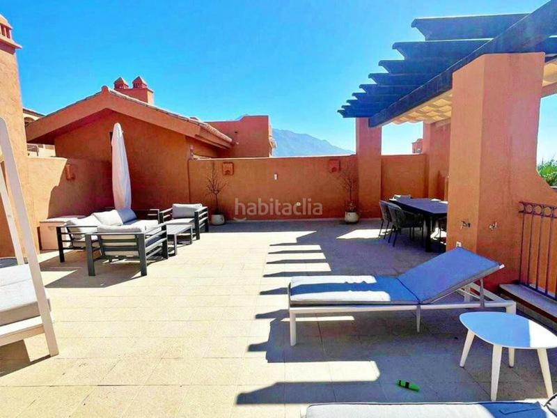 Foto 9939c929-e9db-452e-8cec-00839392e97c. Rent penthouse with parking pool in Los Naranjos Marbella
