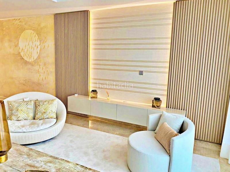 Foto c8f2f08b-d964-4e64-8a81-d6a9fc1780dc. Rent penthouse with parking pool in Los Naranjos Marbella
