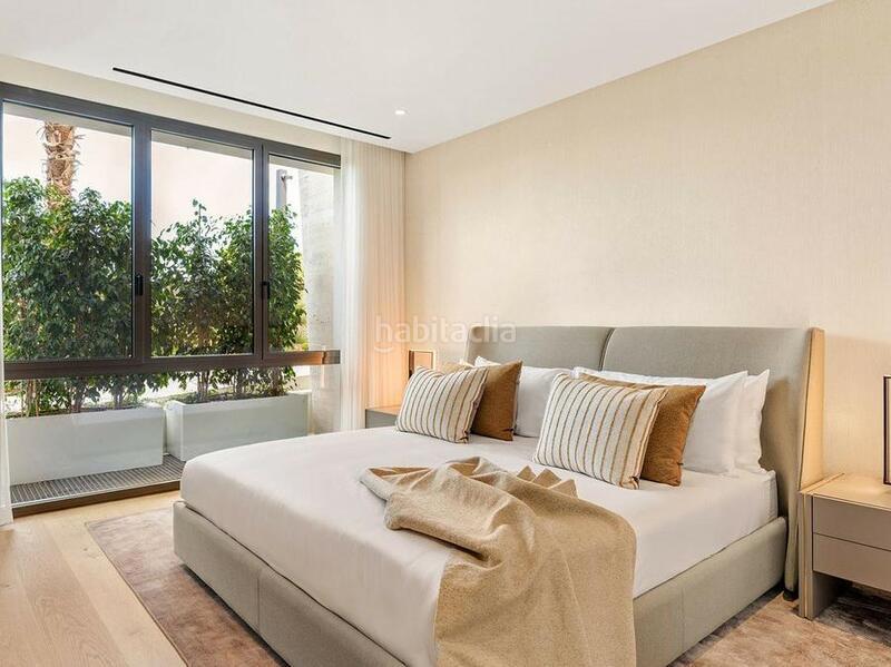 Foto 06572951-8bc1-4654-a303-034333ec1a94. Planta baja lujo en Las Lomas de Río Verde Marbella