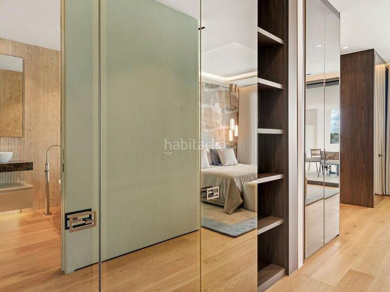 Foto 558379ae-f716-44c0-a24a-532967aca373. Planta baja lujo en Las Lomas de Río Verde Marbella