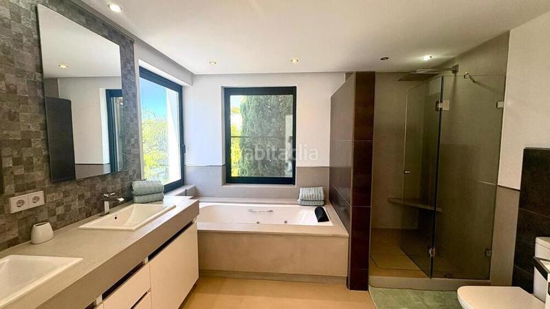 Foto 3bbe3c45-9cd3-4f2d-87ef-cdb352b17df5. Rent house with pool in Paraiso - Barronal Estepona