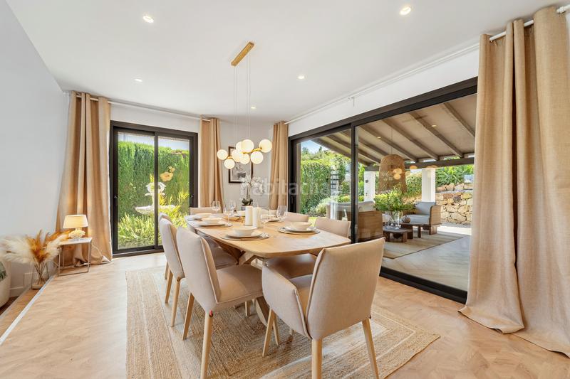 Foto e738da18-6f63-44a4-b456-ed6564bc9d77. Casa amb aparcament piscina a Los Naranjos Marbella