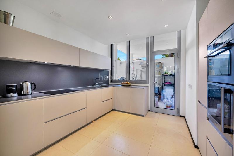 Foto bc99d723-30db-48a2-80bf-6140ac3f8274. Affitto casa a schiera in verdi-ur Sierra Blanca 38 in Marbella