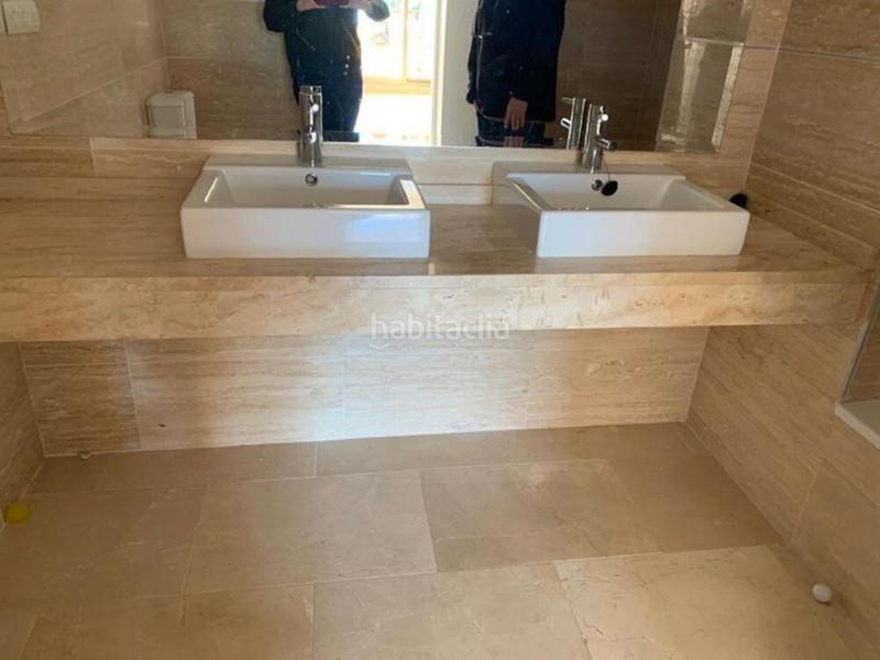 Foto f72b75ce-5597-4a40-b826-cd3104b5e7ca. Lloguer apartament amb aparcament piscina a El Paraíso Benahavís