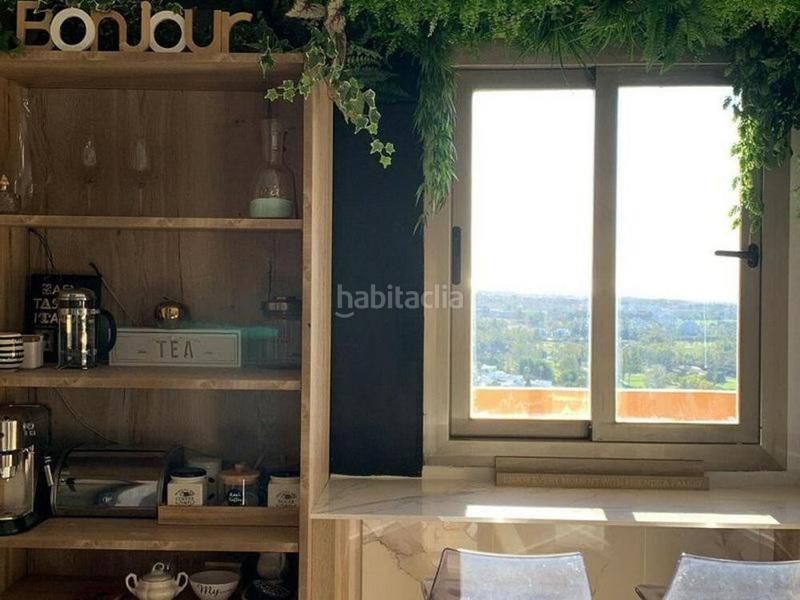 Foto a81d85fc-c8bc-48bf-85e9-ca26a6a131d0. Location appartement avec parking piscine dans El Paraíso Benahavís