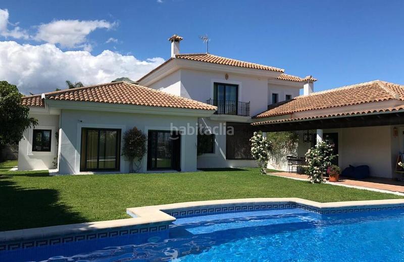 Foto 19437686-106f-49d4-8d46-51c1e4d9bf92. Lloguer casa amb aparcament piscina a Los Flamingos Benahavís
