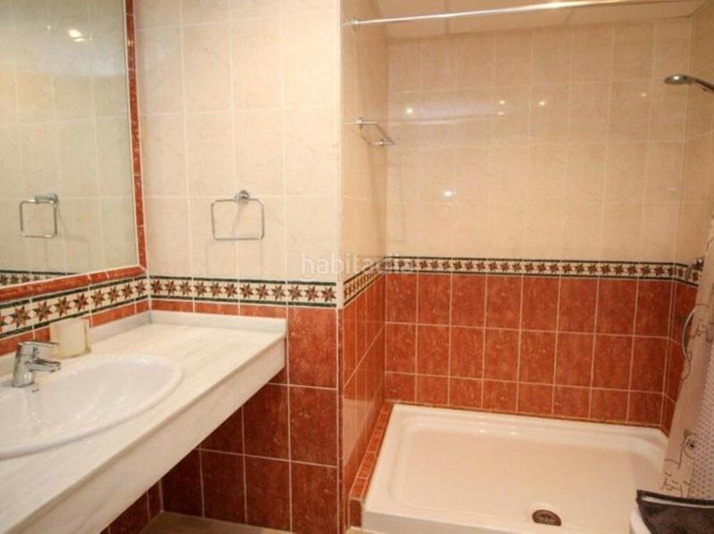 Foto adee407e-109b-47f6-898b-d6cbf0956aad. Casa a schiera con parcheggio piscina in Cabopino - Artola Marbella