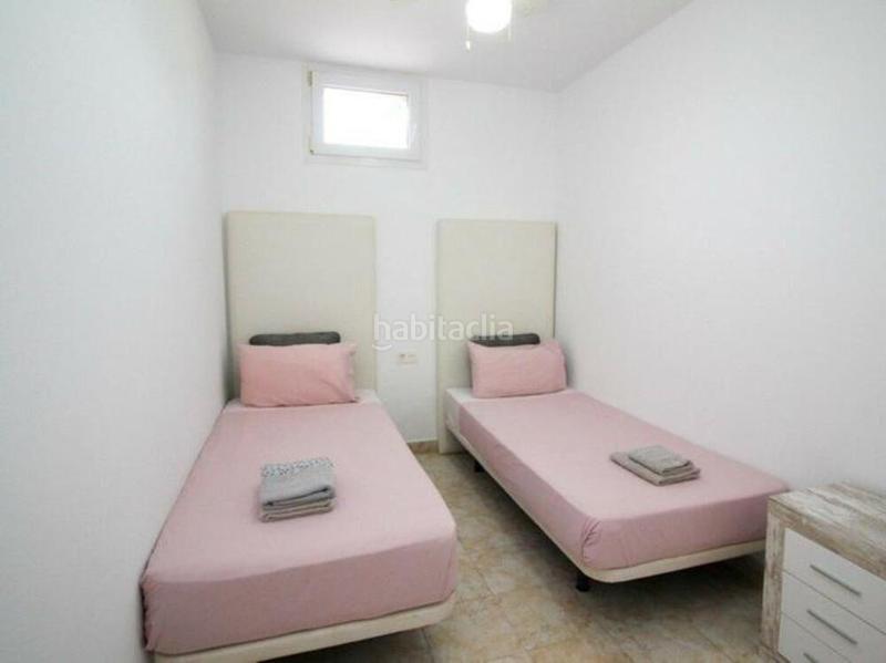 Foto da1ac35d-d20b-4d6a-8f53-34c134352585. Casa a schiera con parcheggio piscina in Cabopino - Artola Marbella