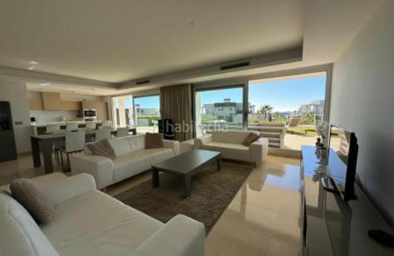 Foto 9a1a8d80-3170-435b-a101-93ce450057a1. Location appartement avec parking piscine dans los arqueros - puerto del almendro Benahavís