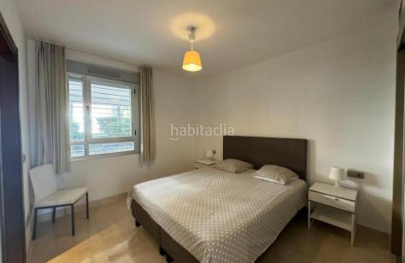 Foto 9ae1e307-5eaf-444e-b918-0f1626ba3548. Location appartement avec parking piscine dans los arqueros - puerto del almendro Benahavís