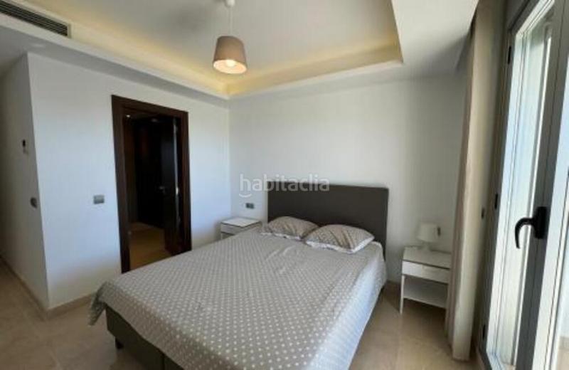 Foto c983175b-a341-4847-9609-8e4855f778a5. Rent apartment with parking pool in los arqueros - puerto del almendro Benahavís