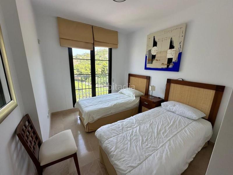 Foto 95813afb-9980-4441-ba1b-4ba58f6048a5. Alquiler apartamento amplio apartamento de 3 dormitorios para alquiler a largo plazo en los arqueros, en Benahavís