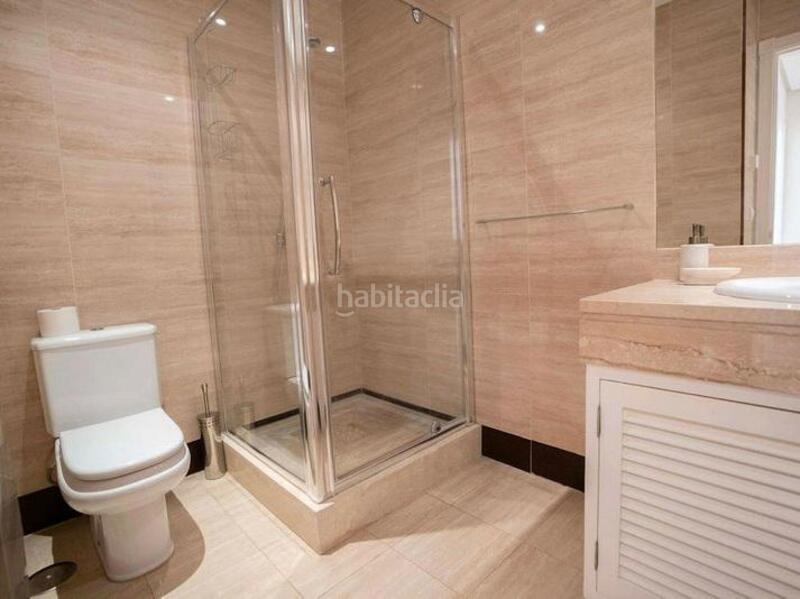 Foto 884e3316-ab91-4c85-bc04-a1d9ff22a4bf. Alquiler planta baja lujo en Las Brisas Marbella