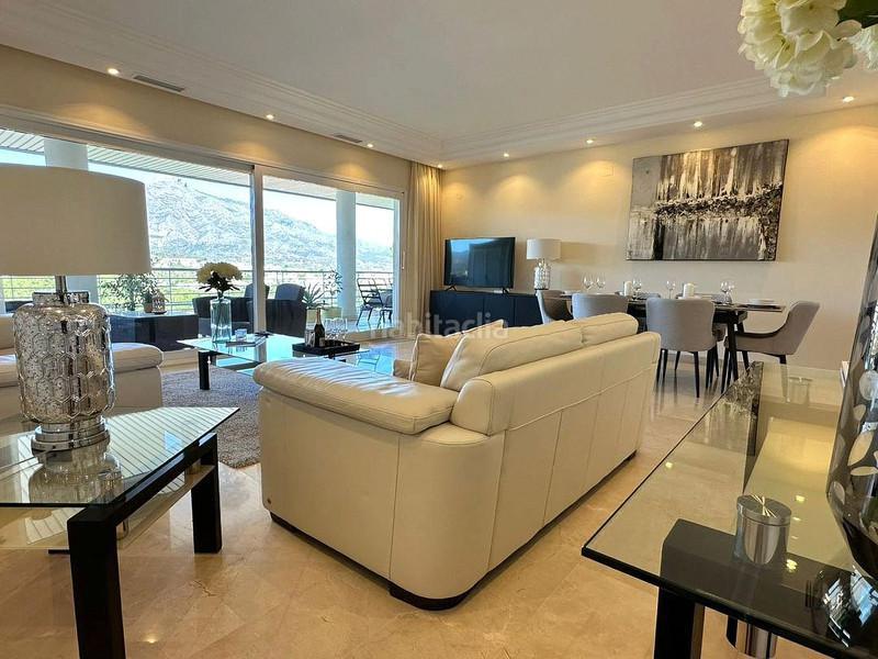 Foto f6813b2e-e864-495c-8034-c8935acfbe42. Alquiler planta baja lujo en Las Brisas Marbella