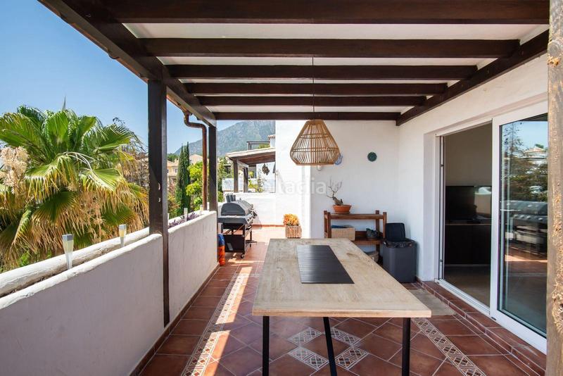 Foto 407a4986-a1ec-44a8-a258-60e429086045. Alquiler ático  para alquiler a largo plazo jardines de sierra blanca en Marbella