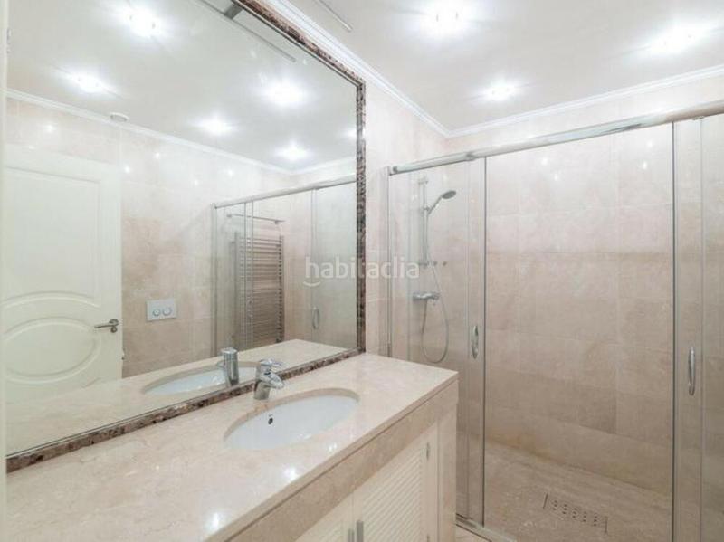 Foto e858867c-5bed-4f57-bcea-a3a95b451ffa. Affitto casa con parcheggio piscina in los arqueros - puerto del almendro Benahavís