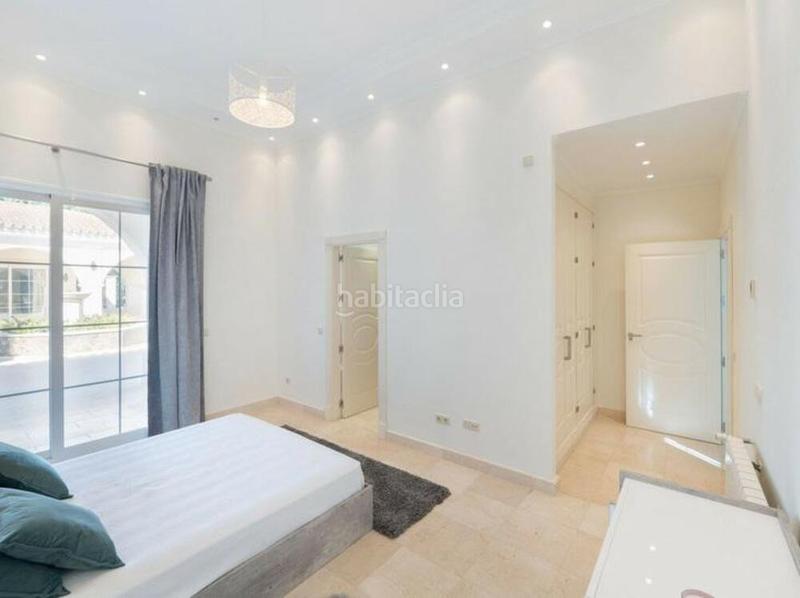 Foto 1abab49a-100b-40d6-8a60-68fc1a2e63a5. Alquiler casa en los arqueros - puerto del almendro Benahavís