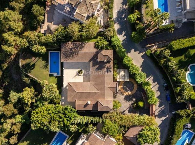 Foto dfc4af6c-d35b-4d19-80ed-081af5e4d792. Rent house with parking pool in los arqueros - puerto del almendro Benahavís