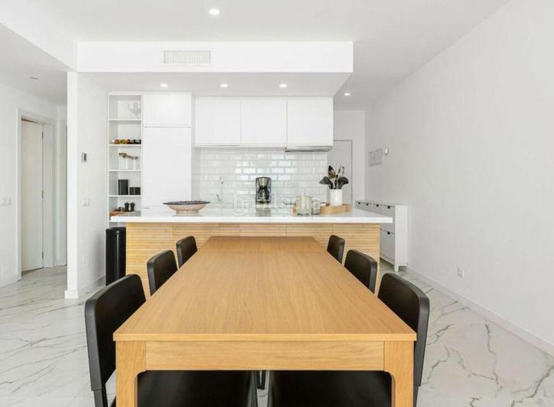 Foto fdba12f4-62da-464e-88bc-15ab9efc711a. Attico con parcheggio piscina in Aloha Marbella