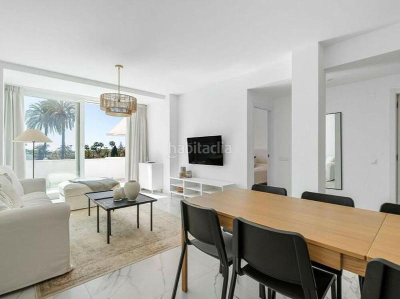 Foto 1c342b44-8fe2-44b4-a57b-f63e40944549. Penthouse with parking pool in Aloha Marbella