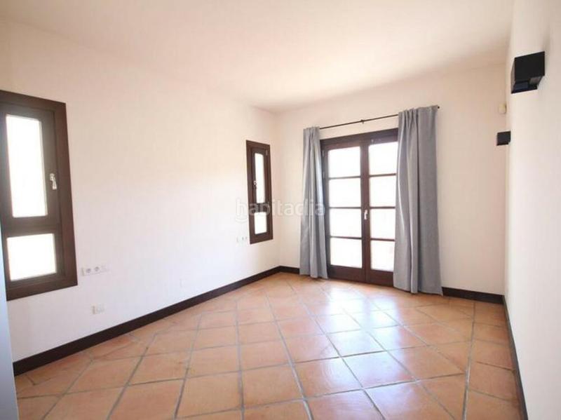 Foto 15e53a2f-0c60-41fb-8204-2147b51d81ce. Alquiler casa pareada en Benahavís pueblo Benahavís