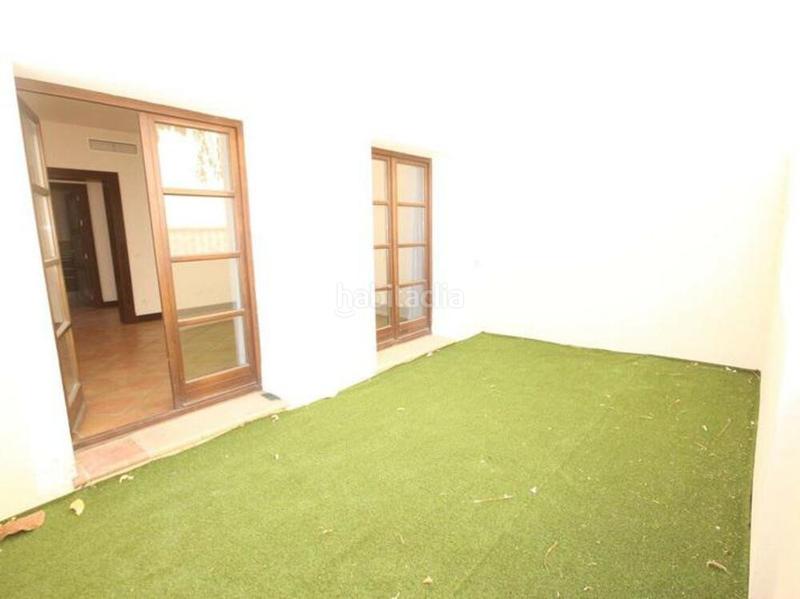 Foto 8df53845-23f6-4d2b-b72c-f47db6f901f0. Rent towny house with parking pool in Benahavís pueblo Benahavís