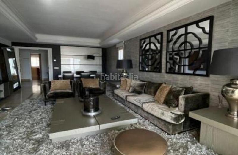 Foto 03460426-f429-4d1e-93b7-dadb276252fa. Location rez-de-chaussée avec parking piscine dans Las Lomas de Río Verde Marbella